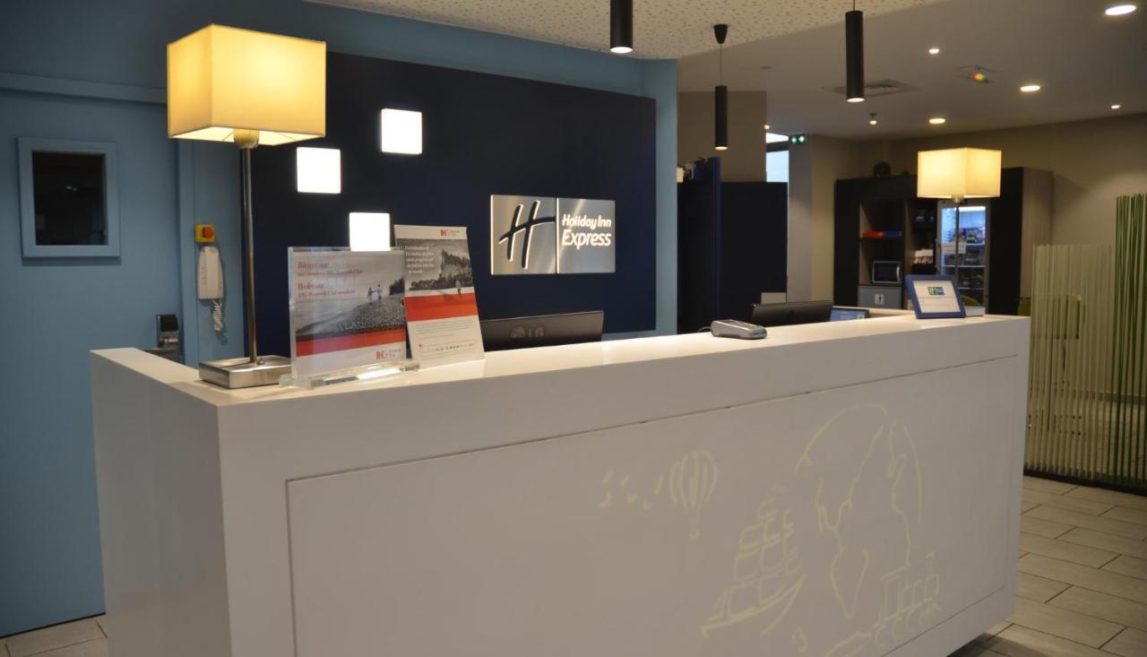 Holiday Inn Express Amiens By Ihg Zewnętrze zdjęcie