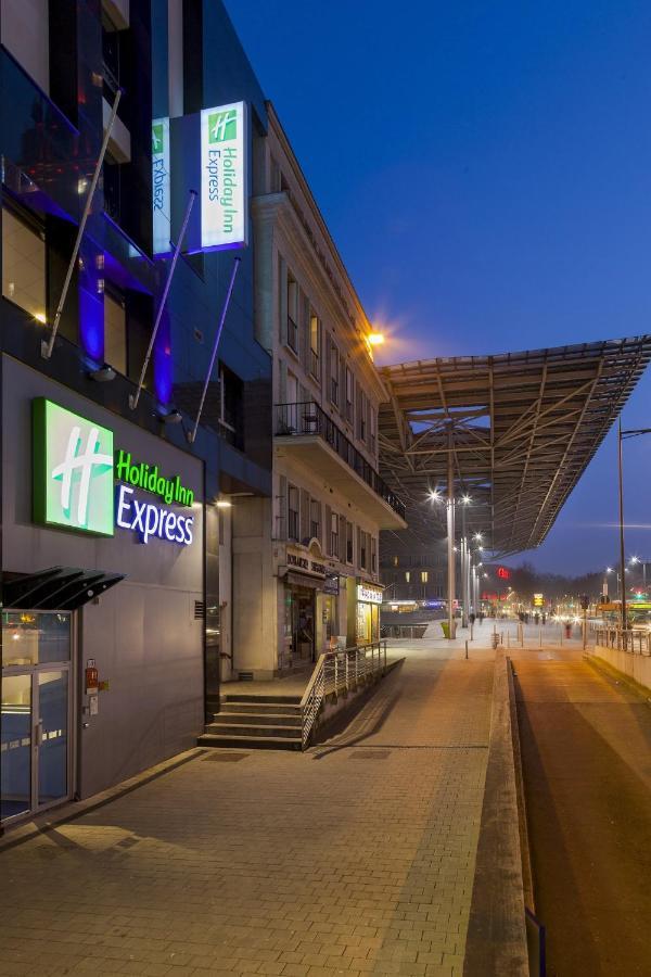 Holiday Inn Express Amiens By Ihg Zewnętrze zdjęcie