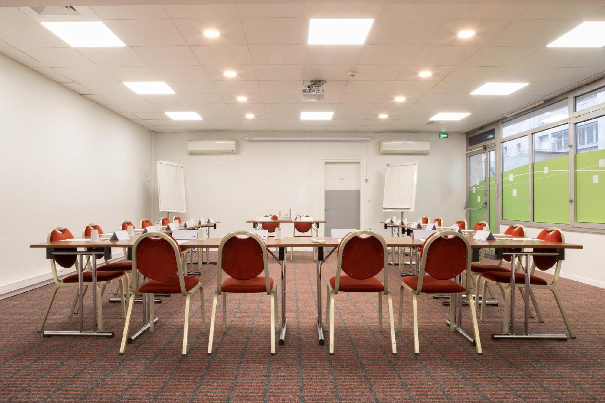 Holiday Inn Express Amiens By Ihg Zewnętrze zdjęcie