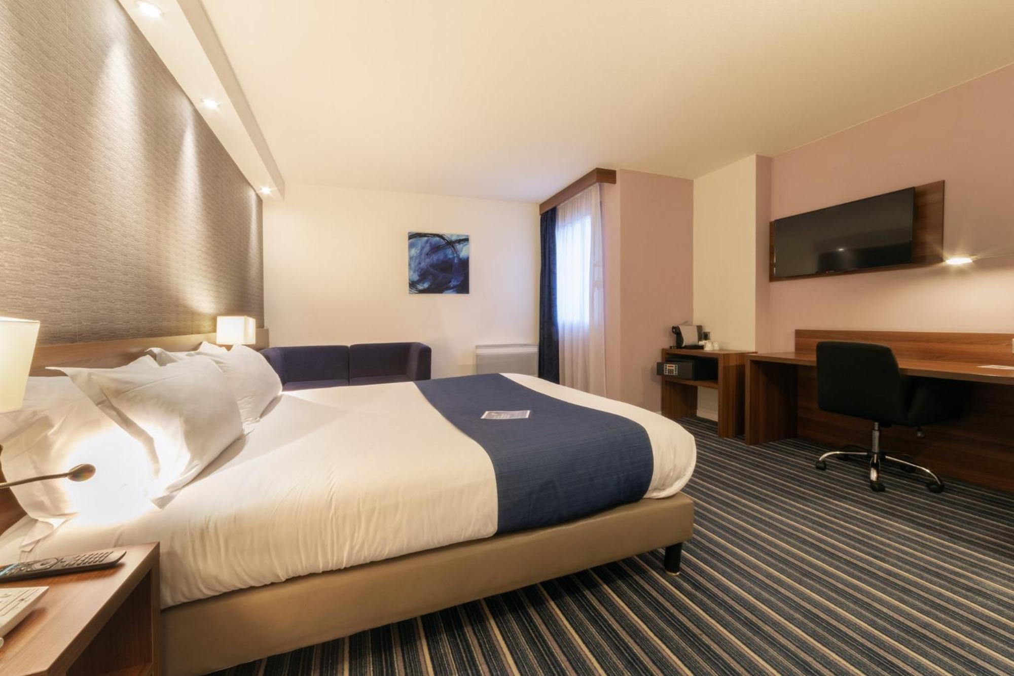 Holiday Inn Express Amiens By Ihg Zewnętrze zdjęcie