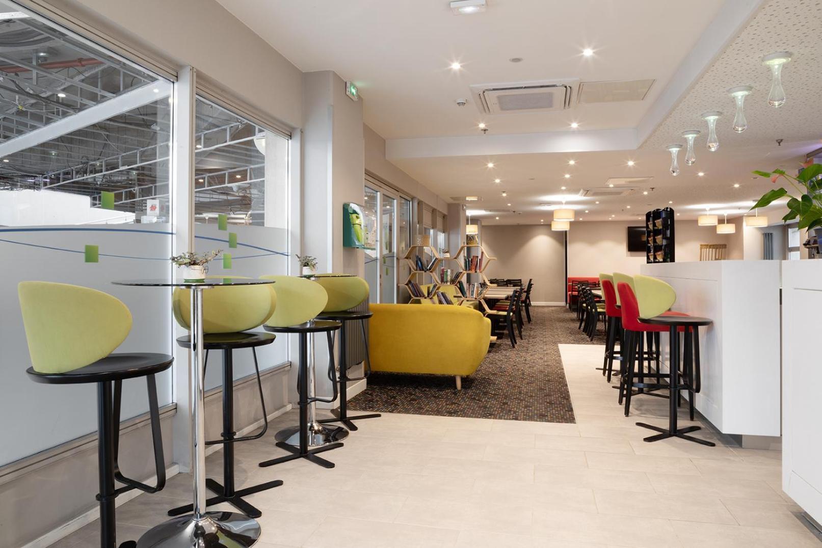 Holiday Inn Express Amiens By Ihg Zewnętrze zdjęcie